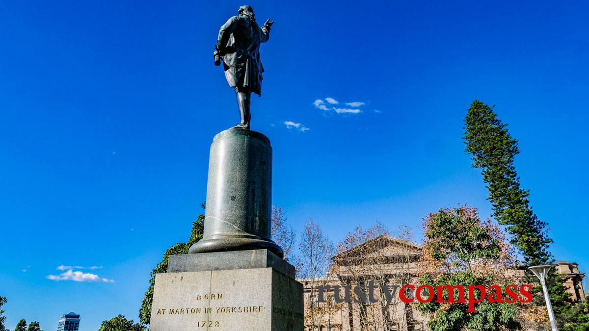 Controversial 1879 Captain Cook statue, pointing towards the Australian Museum, Sydney